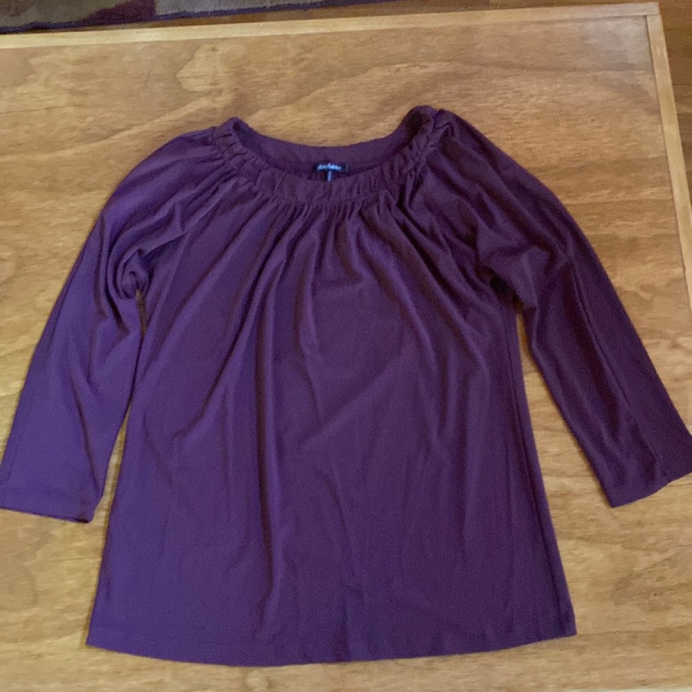 Daisy Fuentes blouse size small